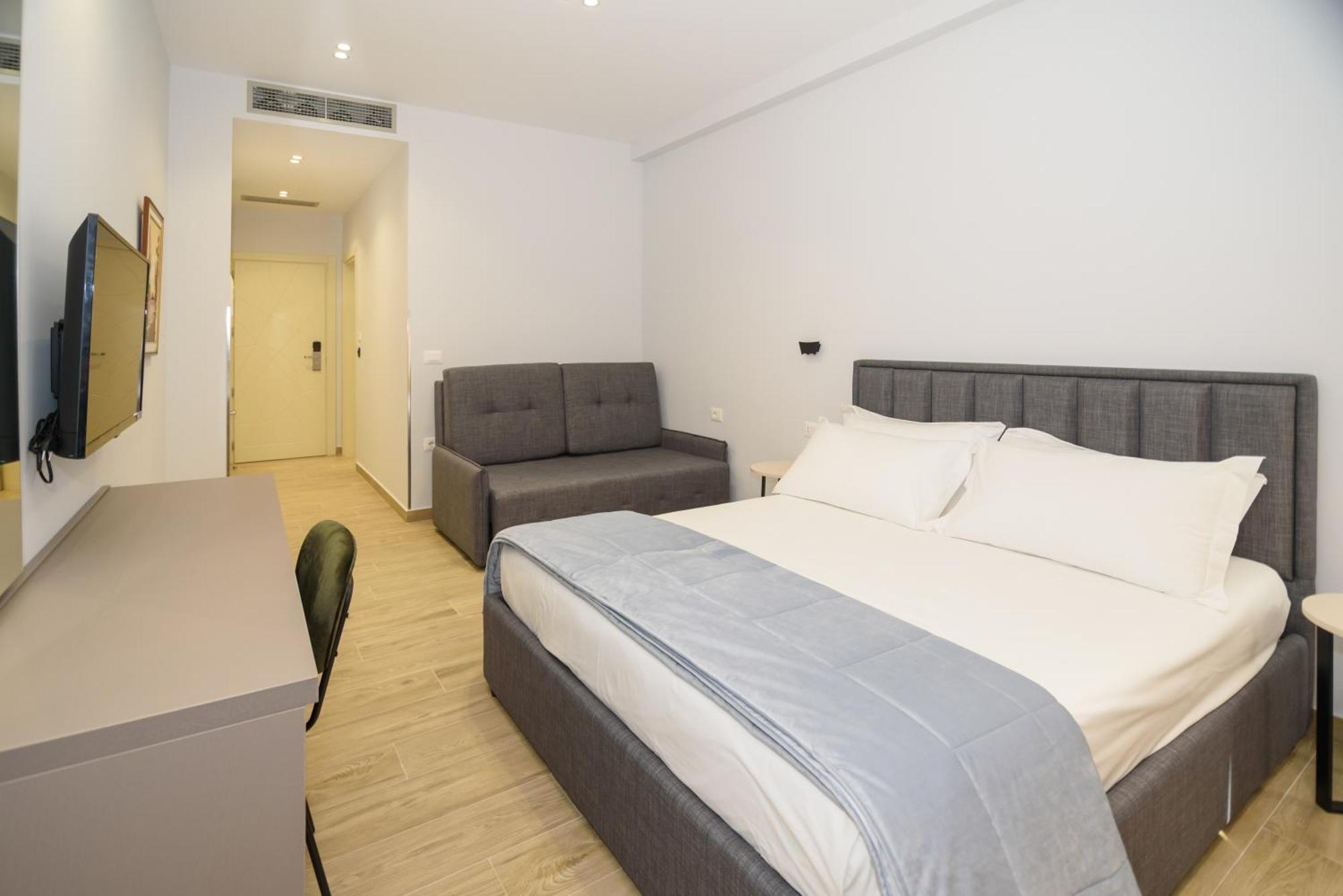 Palm Side Hotel Vlore Room photo